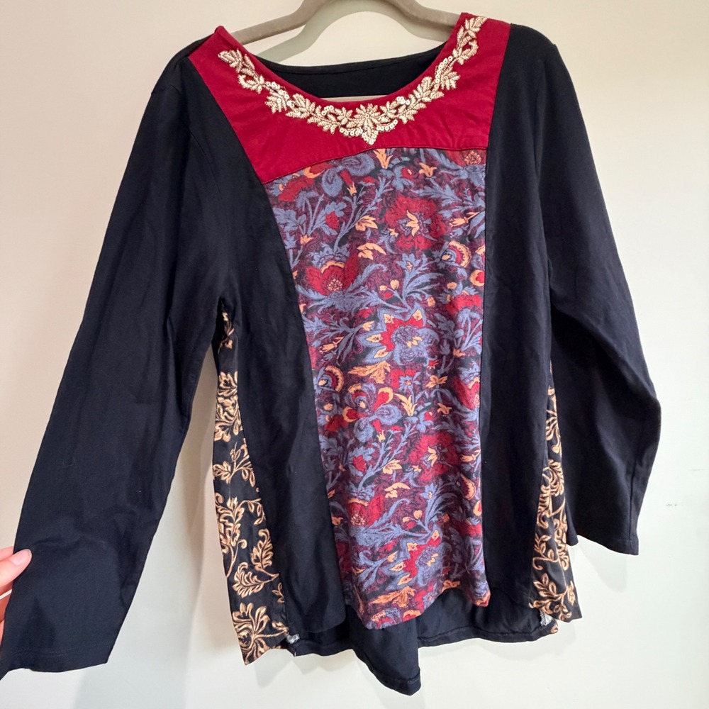 Soft Surroundings Floral Embroidered Tunic Top Womens PL Boho Whimsigoth